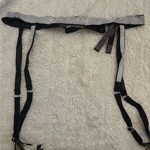 Victoria’s Secret Shine Strap Garter Belt